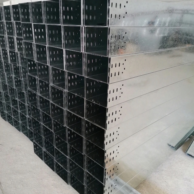 扑剌地线槽式防火热镀锌桥架喷塑梯式免打孔电线电缆金属明装走线桥架