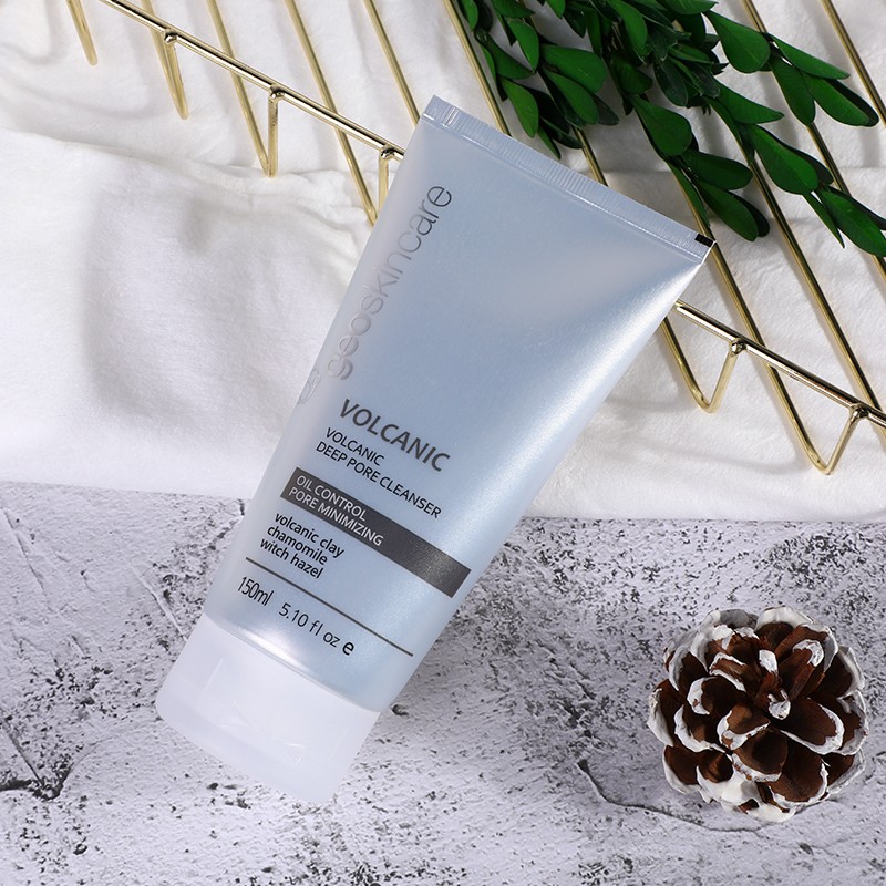 纽西之谜(geoskincare) 火山岩泥洗面奶150ml女 深层清洁 补水保湿