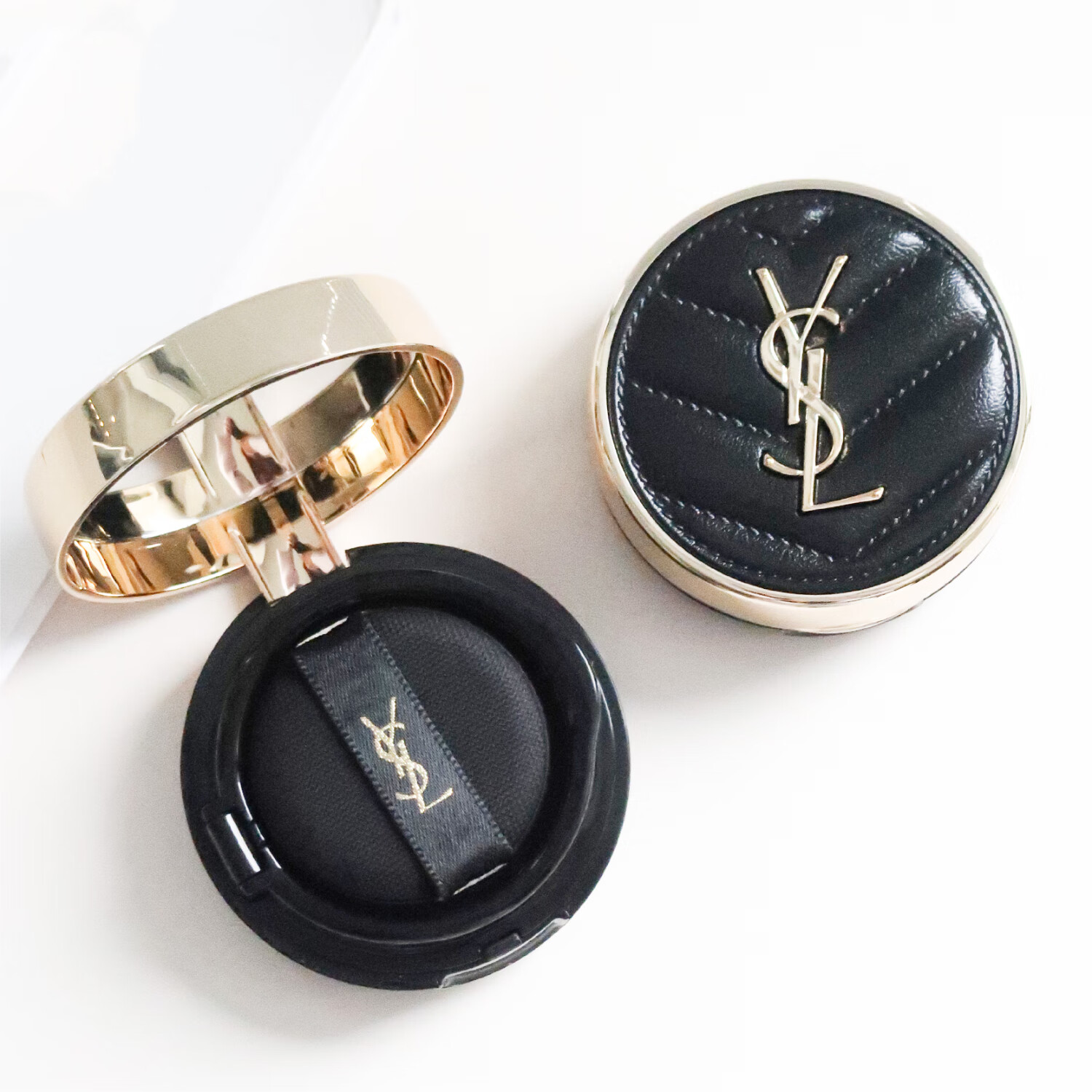 yves saint laurent 圣罗兰 明彩轻垫粉底液 皮革版 #b20透亮白色 5g