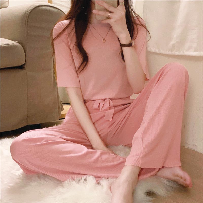 黛珍熙 家居服套装女冰丝薄款纯色睡衣两件套宽松短袖阔腿裤 粉色【套装】 均码(体重80-130)怎么看?
