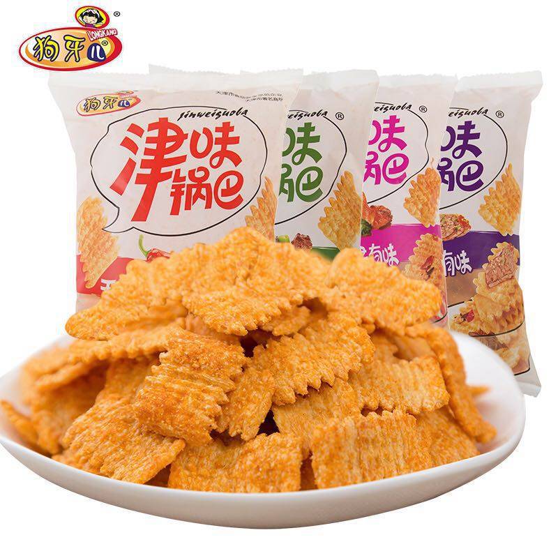 狗牙儿津味锅巴香辣番茄烧烤味休闲零食膨化食品120g袋装大批发 酱汁