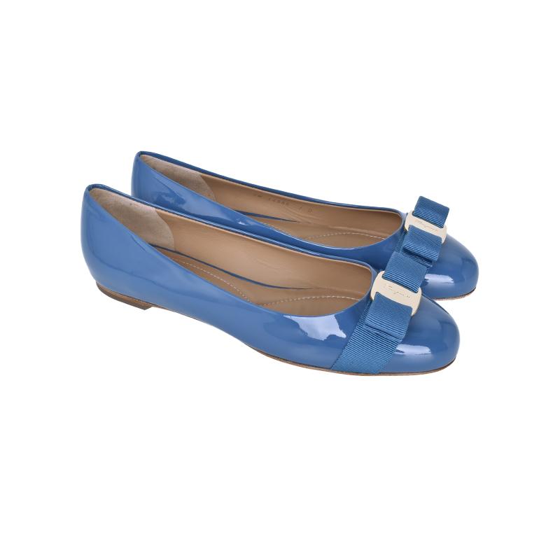 菲拉格慕女士vara蝴蝶结漆皮平底皮鞋龙年奢饰品潮牌 蓝色 5
