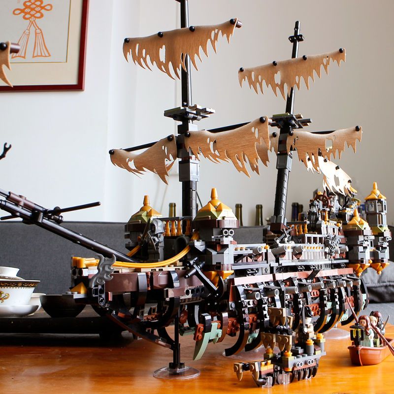 jz加勒比海盗帝国沉默的玛丽号大帆船拼装积木玩具巨大型高难度礼物