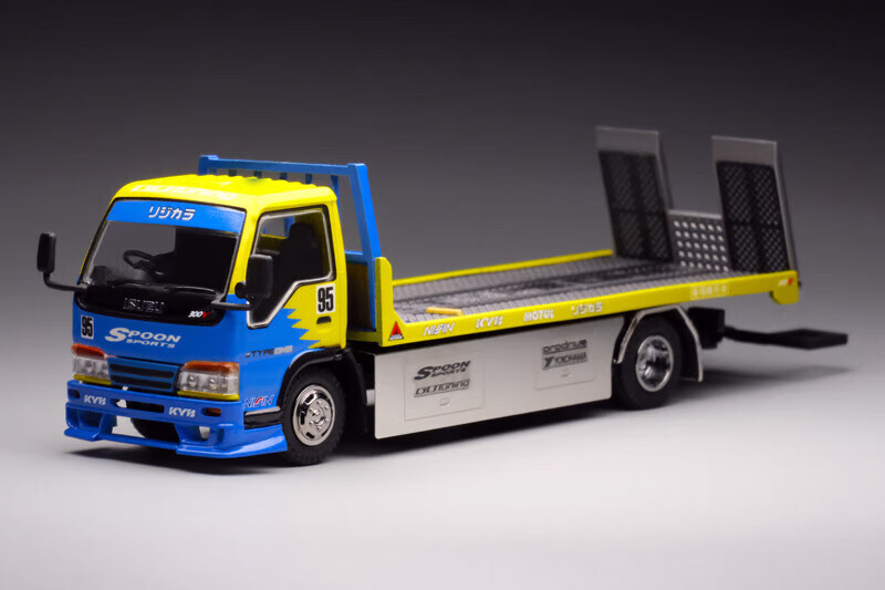 五十铃平板拖车模型1:64五十铃isuzu elf spoon涂装95号合金汽车模型