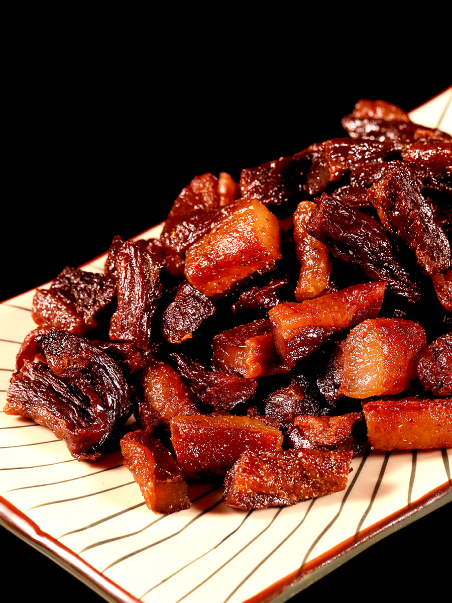 五折牛肉干16年品质烧烤肥瘦风干牛肉干香辣孜然内蒙古特产零食品 1包