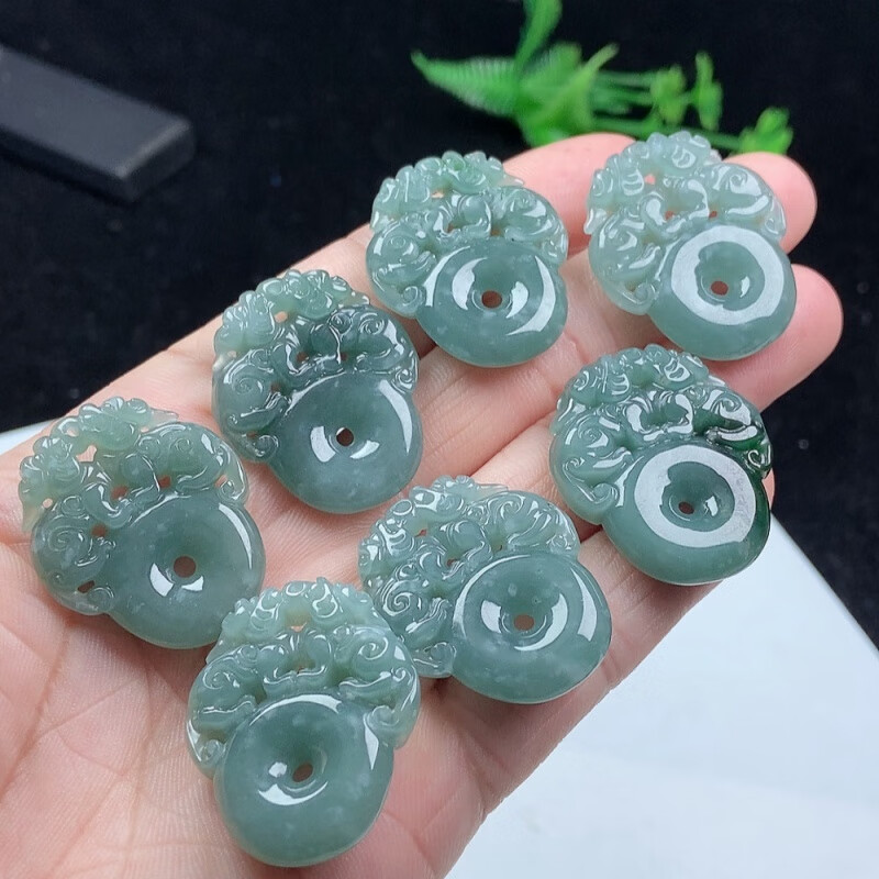 随峰翡翠双貔貅平安扣吊坠缅甸料a货翡翠玉貔貅玉扣项坠挂件 1个的