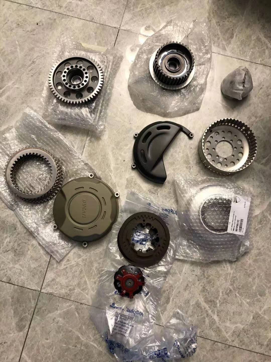 梭图适配新款杜卡迪v4离合器s r sp街霸改装意大利干离干式总成 干离