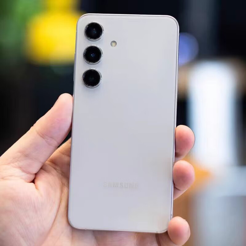 跳水 1600 元 + 24 期免息：三星 Galaxy S24+ 手机 256G 版 5399 元再发车休闲区蓝鸢梦想 - Www.slyday.coM