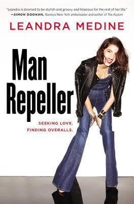 预订man repeller: seeking love. finding overalls.