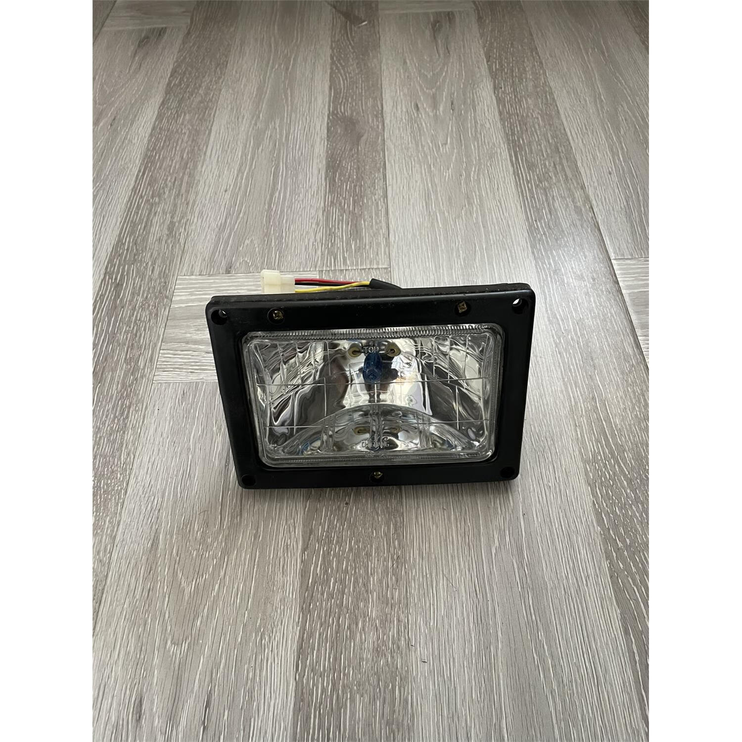 西乐天拖720 724 804 824拖拉机前大灯不分左右 黑色