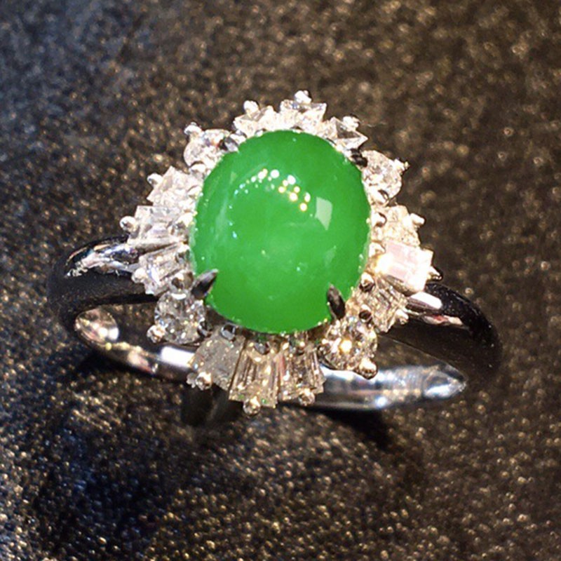 月亮阿姨 翡翠冰种正阳绿蛋面戒指 缅甸玉石蛋面翡翠手饰18k金镶钻石