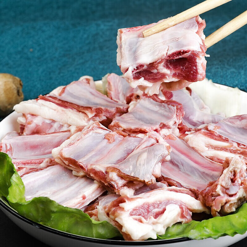 果亦橙生鲜新疆羊肉新鲜现杀阿勒泰大尾羊羔羊肉红烧清水煮烤火锅食