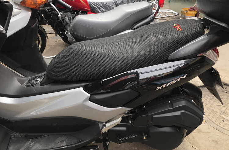 沭白适用于豪爵uhr150大踏板摩托车坐垫套蜂窝防晒网状透气隔热座套包