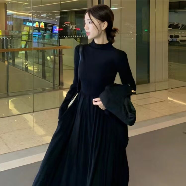 遥芷秋冬天穿的长袖直筒裙女士内穿搭直桶打底连衣裙赫本风半高领女秋