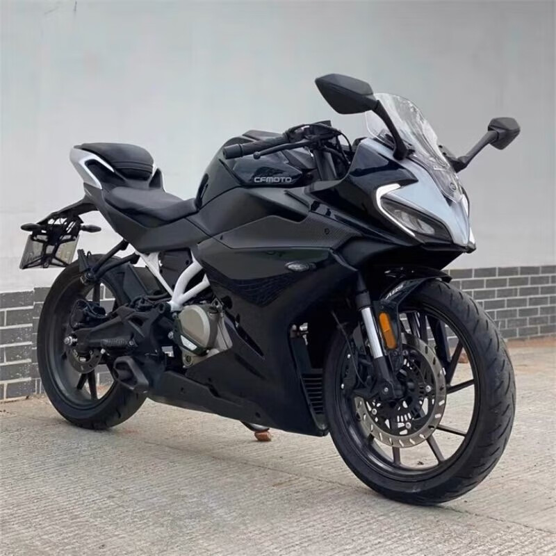 二手国四电喷cfmoto春风250sr运动跑车赛道版摩托车过户可上牌 黑色