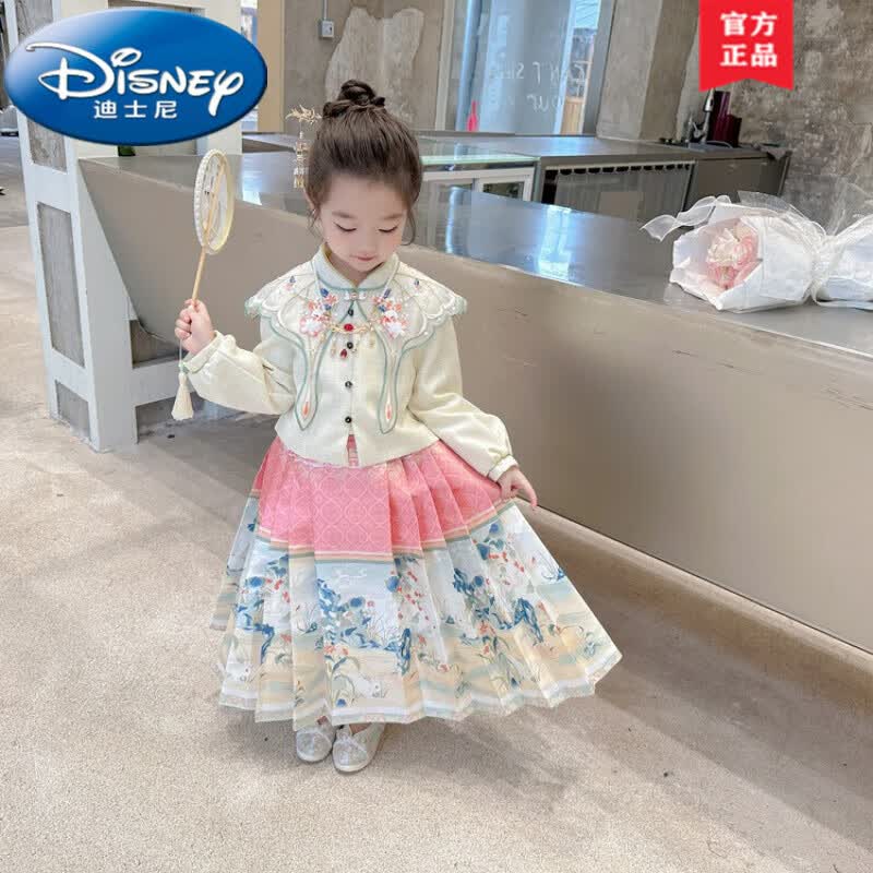 迪士尼（Disney）汉服女童春秋季2023新款儿童汉服中式马面裙套装中小童唐装套装 米色 120cm属于什么档次？