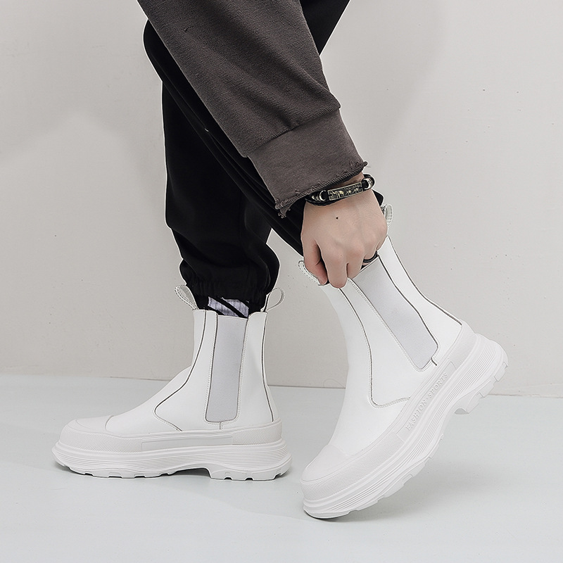 麦迪传奇新上市男士靴子牛皮潮流皮靴厚底时装靴个性搭配透气秋冬新款