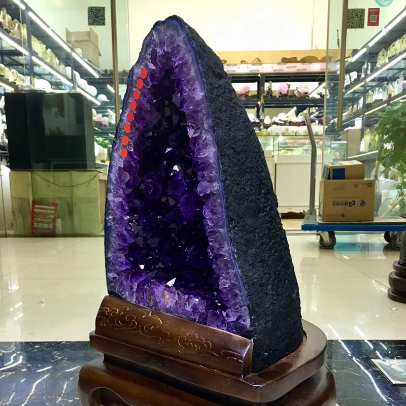 君政紫晶洞摆件颜色浓郁颗粒饱满品相端正家居办公摆放 紫色