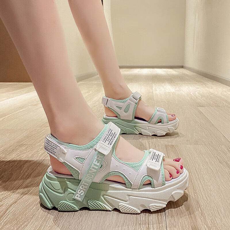 ins运动夏季学生潮少女生洞洞凉鞋春季夏天穿的厚底松糕休闲跑步鞋子