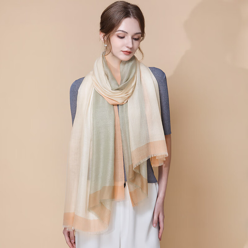 杭丝府纯山羊绒保暖围巾大尺寸披肩外搭气质送长辈妈妈生日礼物高档浅绿