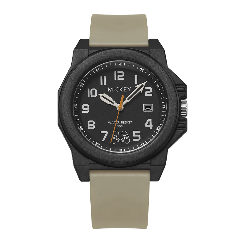 ���ڲ�������ʿ���ֱ�ѧ����Ů��Լʱ������ҹ���ˮ����������������˶���ͯ����