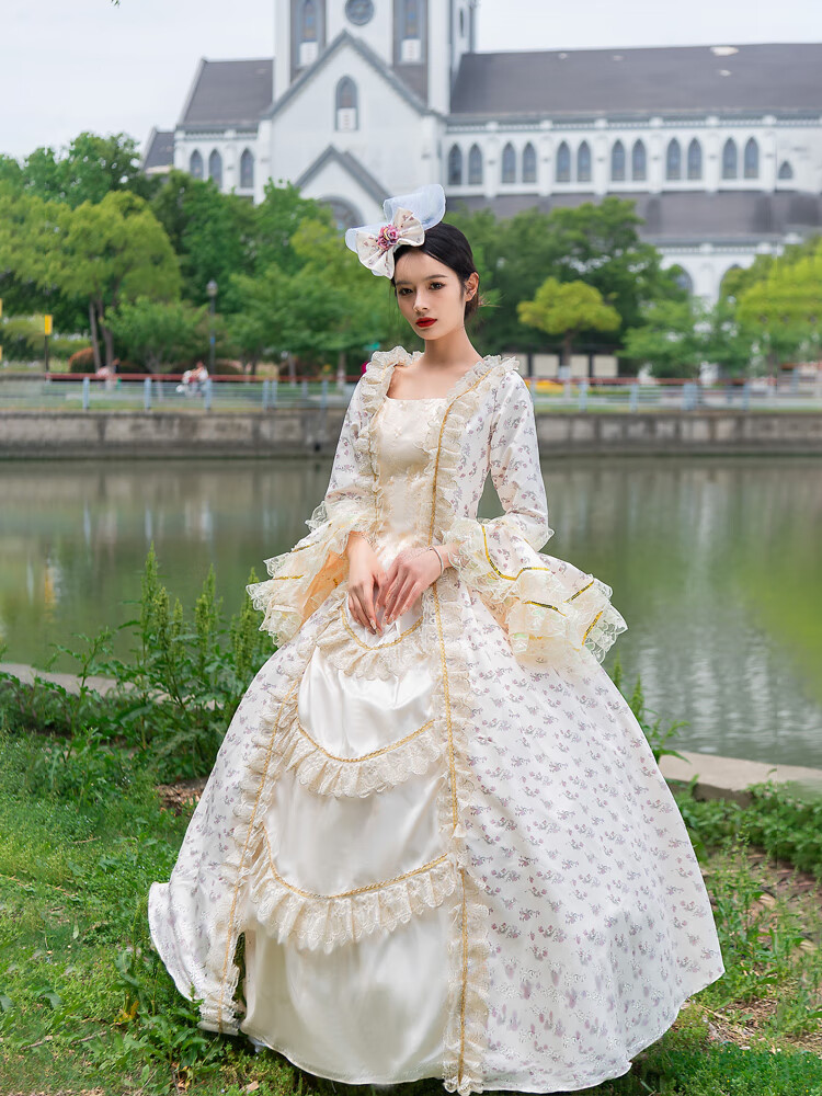 罗伊迪士尼在逃洛丽塔公主裙成人冬季中世纪复古裙维多利亚公主礼服舞