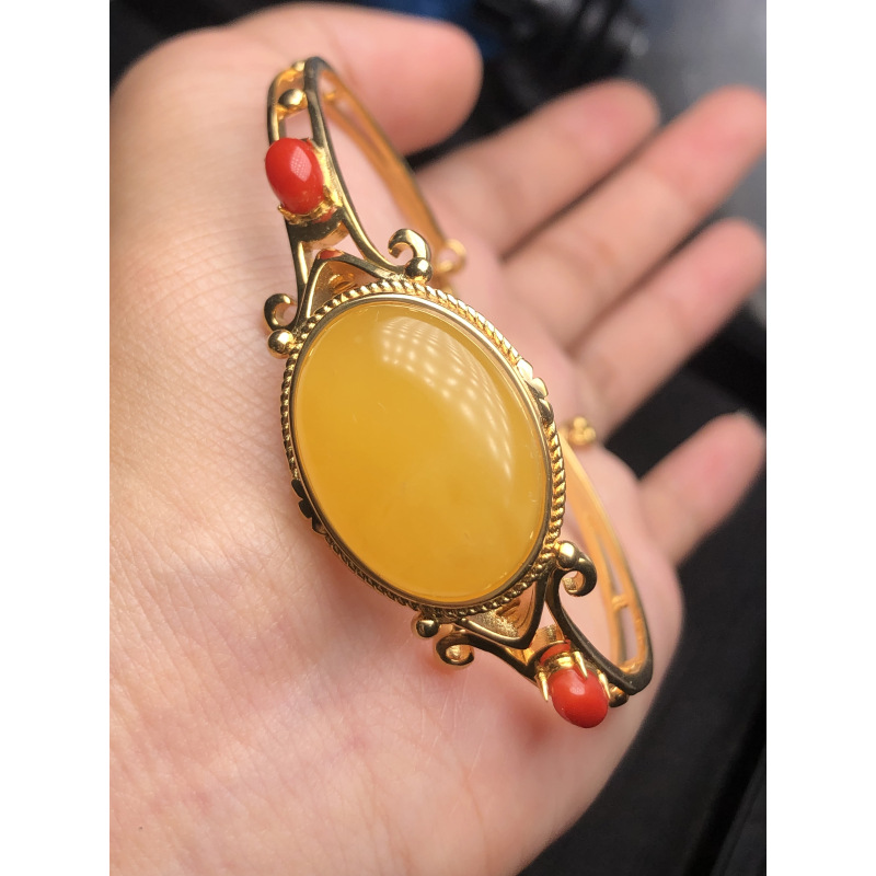 银镀金镶嵌天然俄罗斯料琥珀蜜蜡女款手链 款式漂亮高档手串 图片色