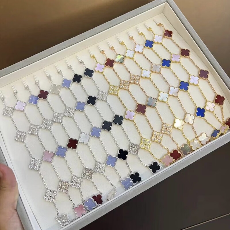 金手链十大品牌排行榜这10款精工臻品，闪耀腕间尽显奢华-图片10