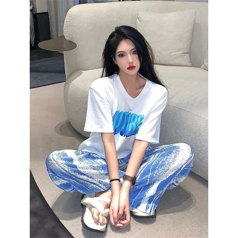 凡摩乔2-300斤大码胖mm盐系穿搭休闲套装女夏宽松洋气炸街运动风两件