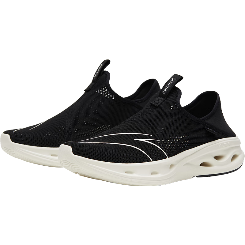 ���ڲ�������̤һ�ŵ�ح��Ь2025�ļ�͸��ɽϵ����Ь�����˶�Ь������㽡��Ь ��-2 40