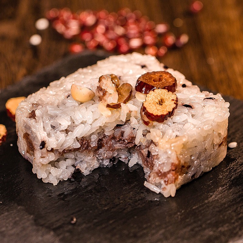 光明牌 香糯米八宝饭200g*2袋+血糯米八宝饭150g*2袋点心速食 香糯米八宝饭200g*2袋+血糯米八宝饭150g*2袋