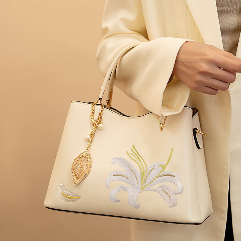 游子吟母亲节礼物送妈妈包包女包实用50岁60长辈女士手提包刺绣款女包 康乃馨刺绣款-赠礼品袋+丝巾