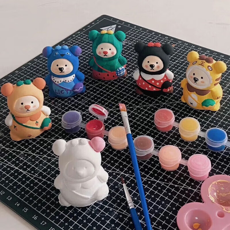 【好物】背包熊3D摆件DIY创意涂鸦白胚石膏 10只小熊 12色颜料2只画笔使用感如何?