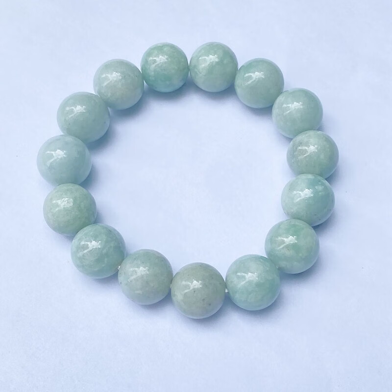 翡翠A货。水润浅绿13mm佛珠手串 浅绿属于什么档次？