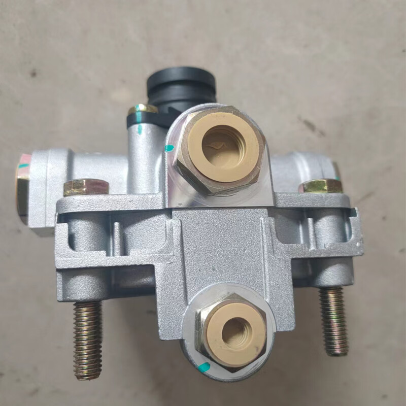 天颛时风原厂配件农用风顺快插刹车继动阀风驰1800风驰2000刹车阀大全