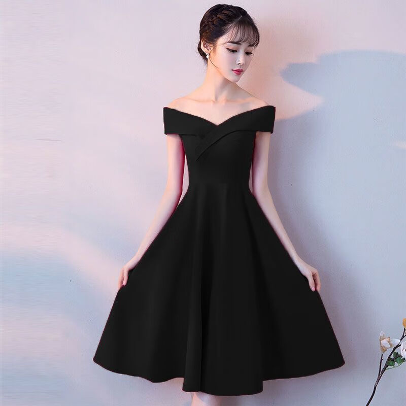 敞裘一字肩敬酒服新娘新款酒红色结婚回门小礼服平时可穿中长款女