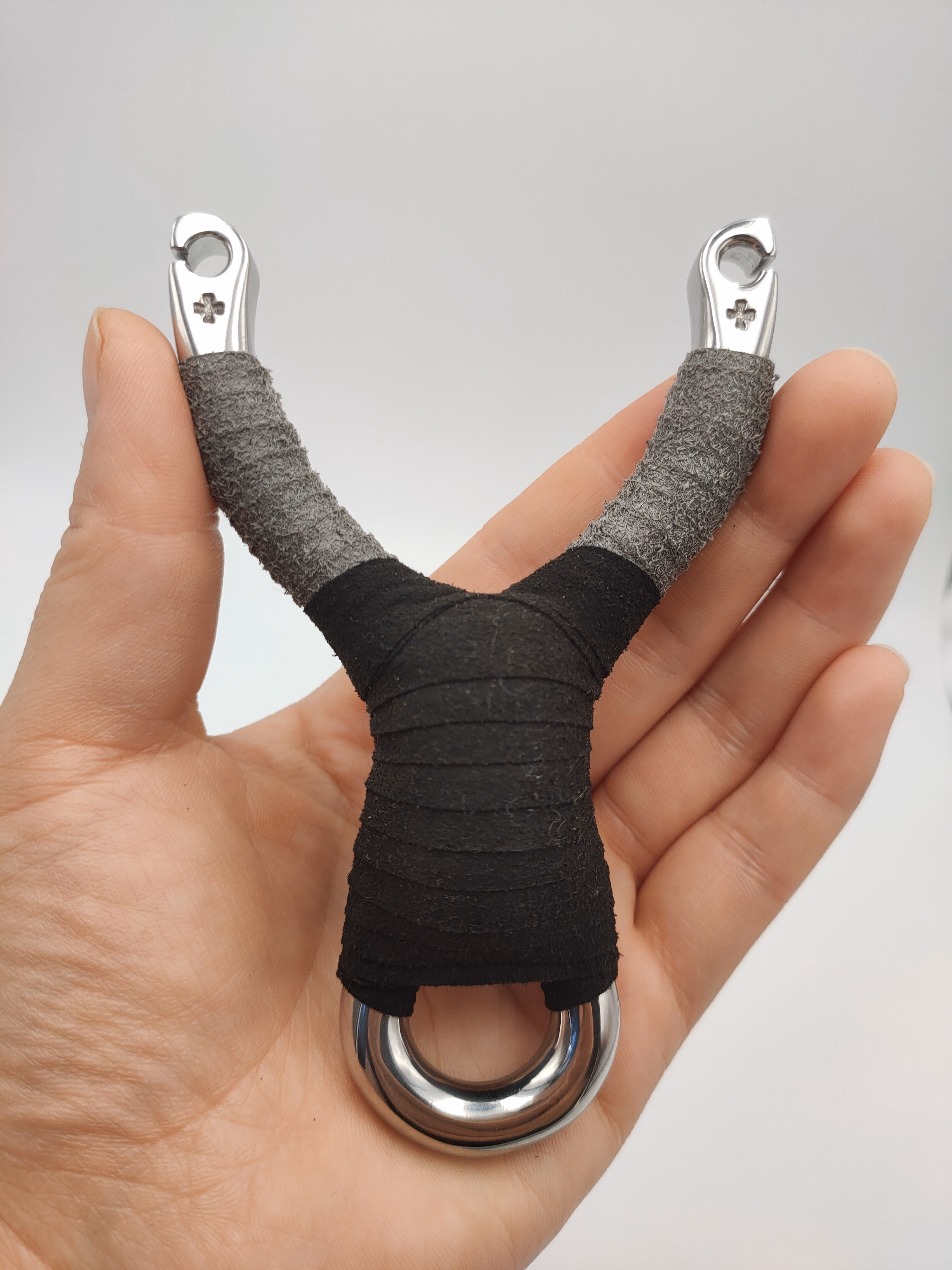 强朗十字军不锈钢单卡圆皮筋弹弓速射扁皮筋单股卡球射鱼神器弹弓