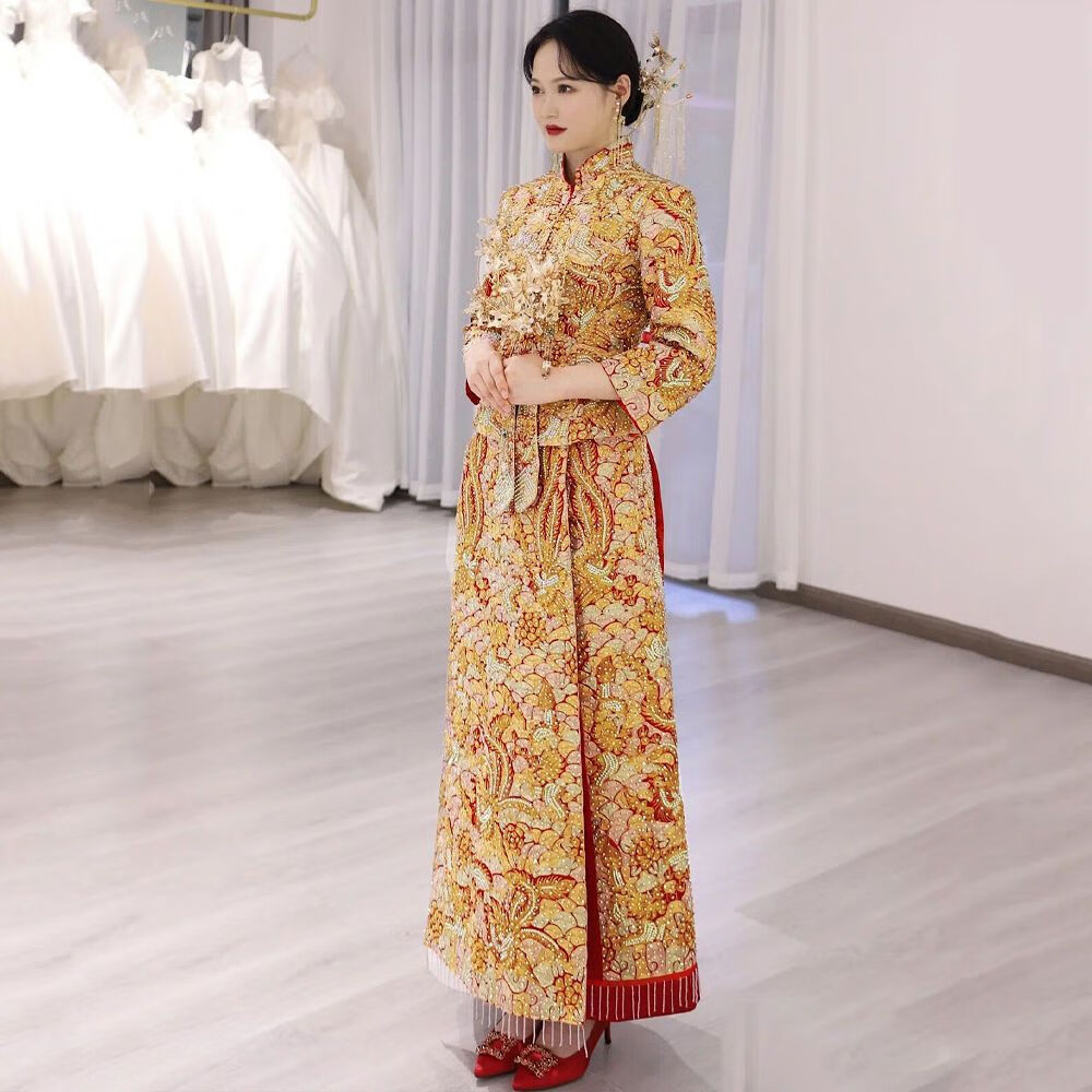 VFKZ秀禾服新娘2023新款结婚敬酒服金色修身龙凤褂薄款中式嫁衣喜服女 奢华褂皇（无钻） M属于什么档次？