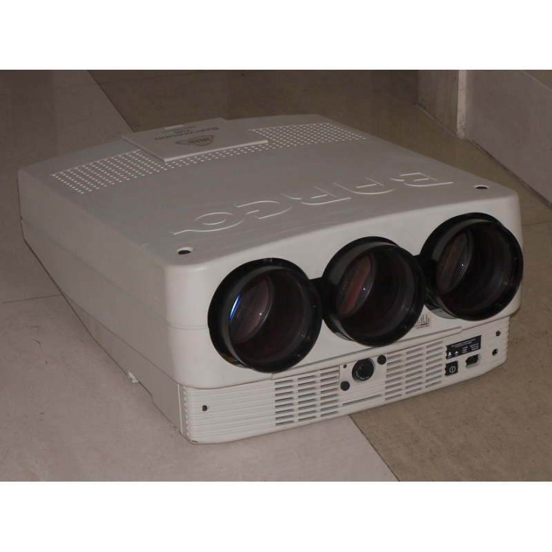 巴可 barco vision708 三枪投影机