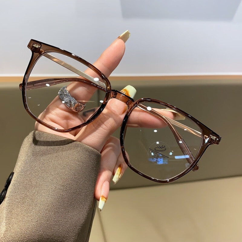 Erillesϵ۾Ůհٴʱи۾ܿ ɫ 161澵Ƭ