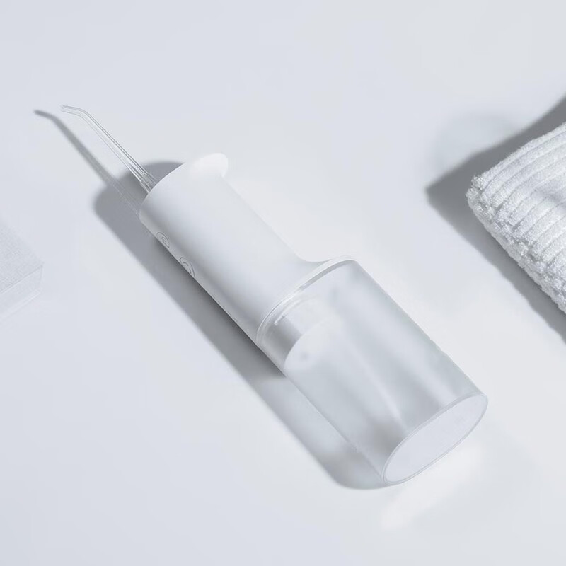 小米冲牙器电动水牙线洗牙器便携洁牙器充电便携式全身水洗预防蛀牙附带正畸喷嘴 米家电动冲牙器
