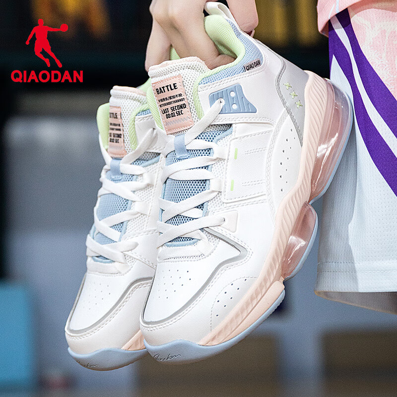 乔丹(QIAODAN)篮球鞋女子实战训练专业运动鞋初中生新款耐磨防滑学生女生球鞋 乔丹白/海贝粉 后掌气垫款 36