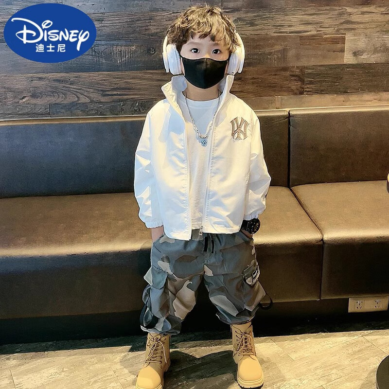 迪士尼（Disney）男童秋装套装春秋2024新款痞帅气儿童运动男孩外套男宝迷彩两件套 白色外套+裤子 春秋 90cm