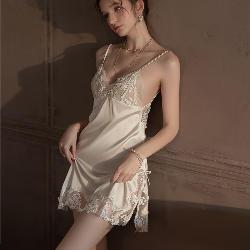 SANDROHOSTESS性感冰丝睡衣蕾丝带胸垫吊带睡裙纯欲家居服女 白色（不带胸垫） M
