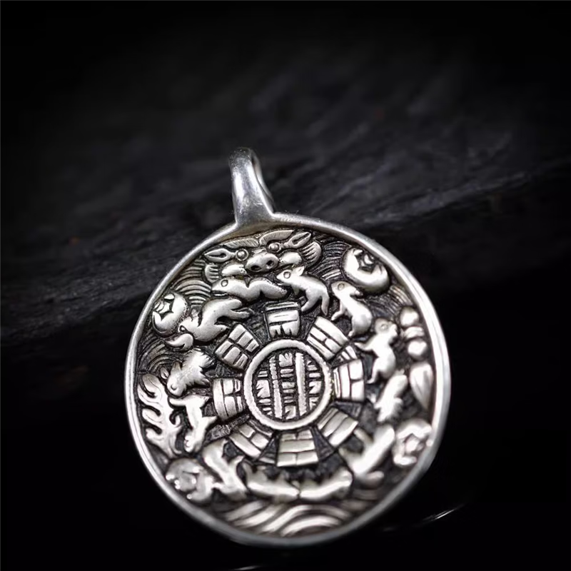 藏式手工迷你小号藏银九宫八卦牌猪鼻文玩配件吊坠挂件藏式老物件 标准 京东折扣/优惠券