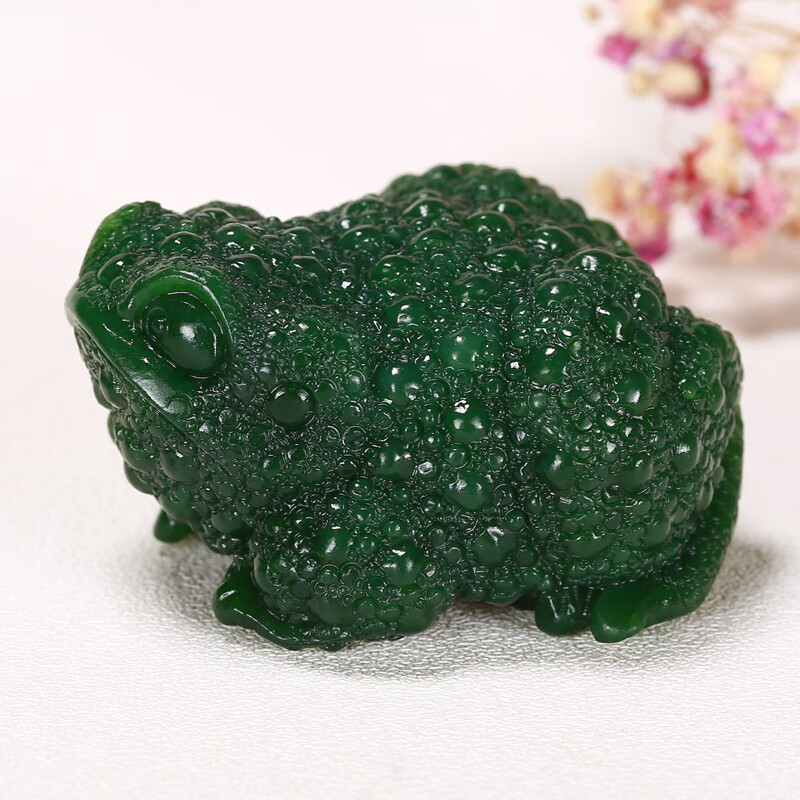 【珠宝严选】苏州玉雕大师万子涵作品 和田玉碧玉7号坑青蛙呱呱来财手