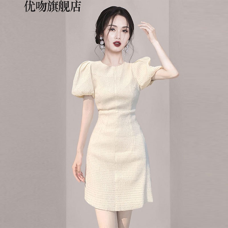 法国youwen 高端气质名媛轻奢泡泡袖连衣裙小众设计收腰显瘦高级感