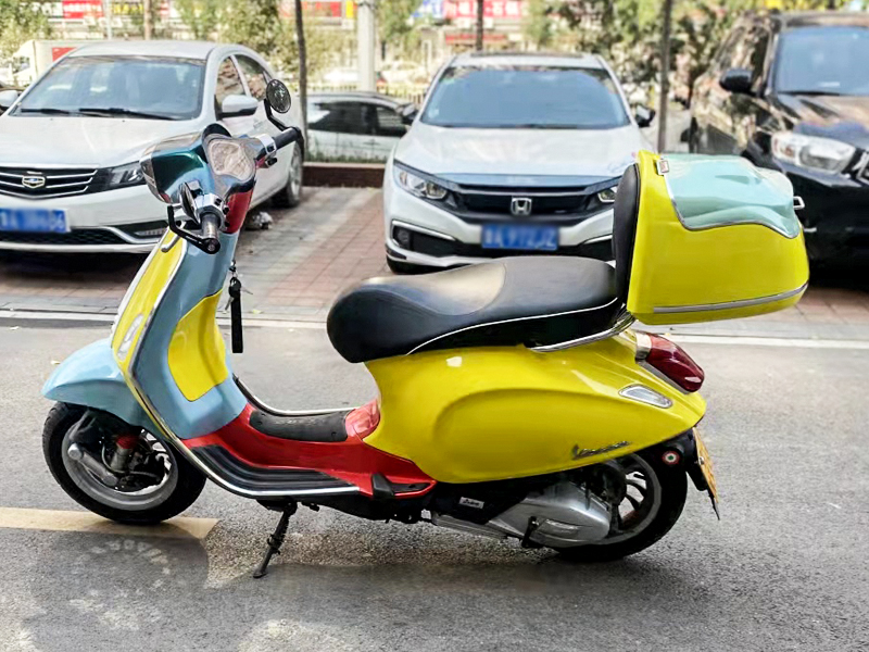 22款维斯帕vespa150冲刺摩托车尾箱gts300复古后备箱尾架后货架载物