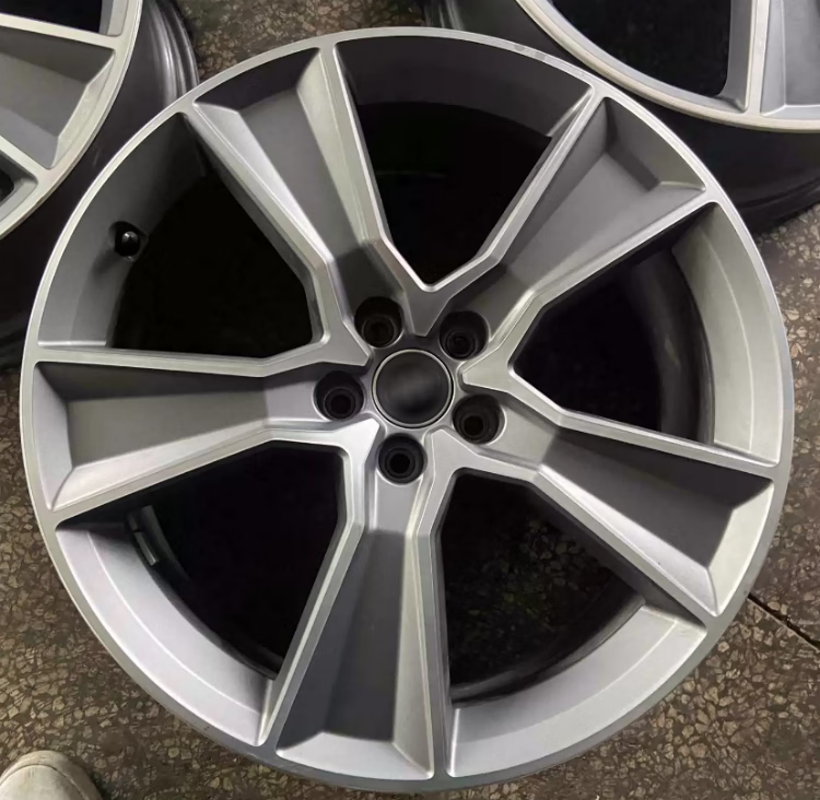 诚迈适用 奥迪q5轮毂20寸原厂新款q5l时尚感动型原装255/45r20轮胎 20