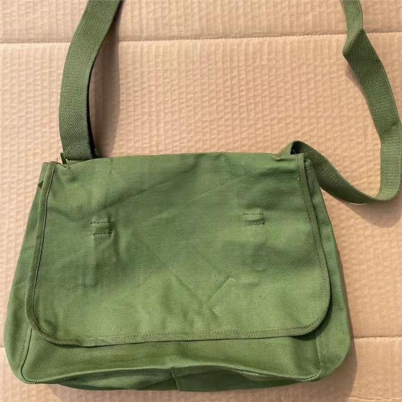 原品65式挎包挂包军绿色挎包老式挎包肩包库存老货收藏 正品草绿挎包
